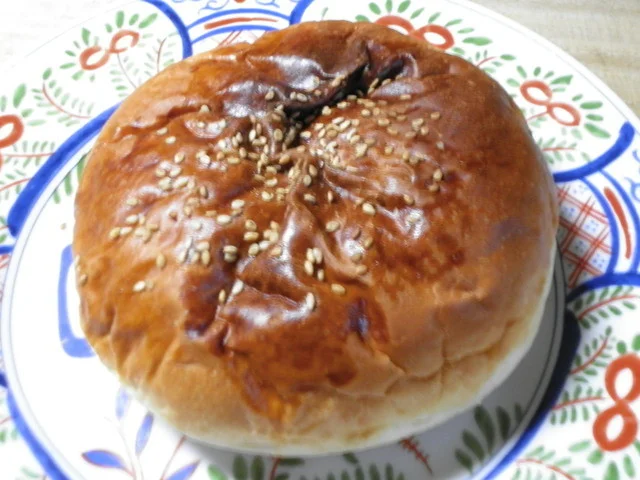 【うまくて激安！】ショートケーキが１６５円、シュークリームが１１０円！おばさまの愛が詰まったケーキ店。 : たんぽぽパン＆ケーキの写真