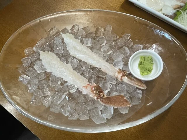 カニ刺し