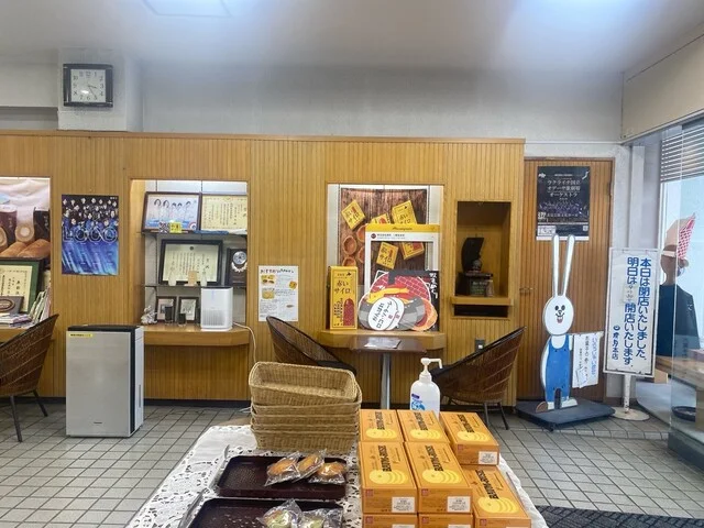 もぐもぐタイムに美味しい北海道チーズケーキを : 清月 一番街本店の写真