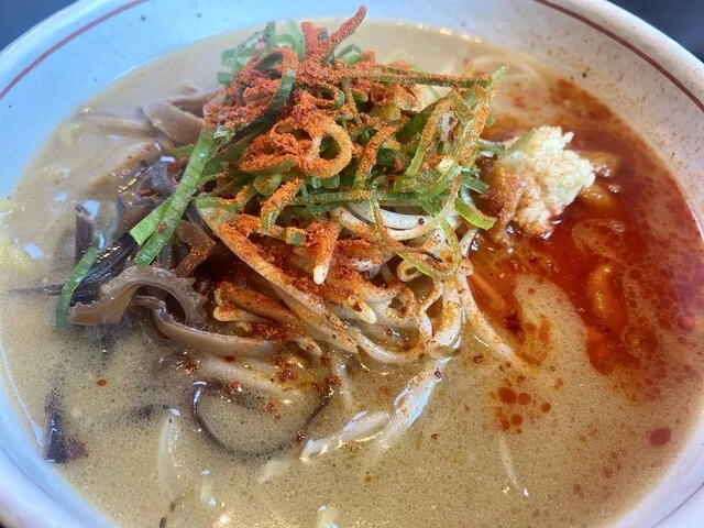 最近、ラ～メンと言えば消化試合みたいな食べ方になってる : 麺屋 はる吉の写真