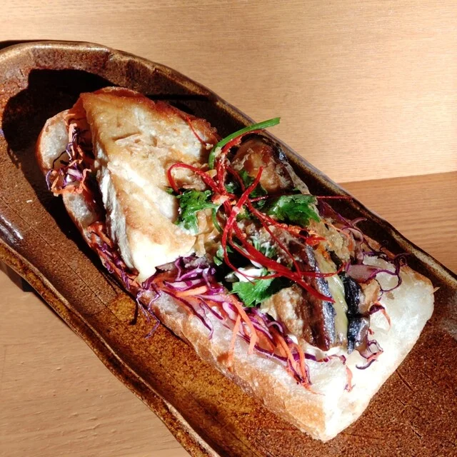 ﾎﾃｲﾔｯｯ！ : HOTEIYA SANDWICH STANDの写真