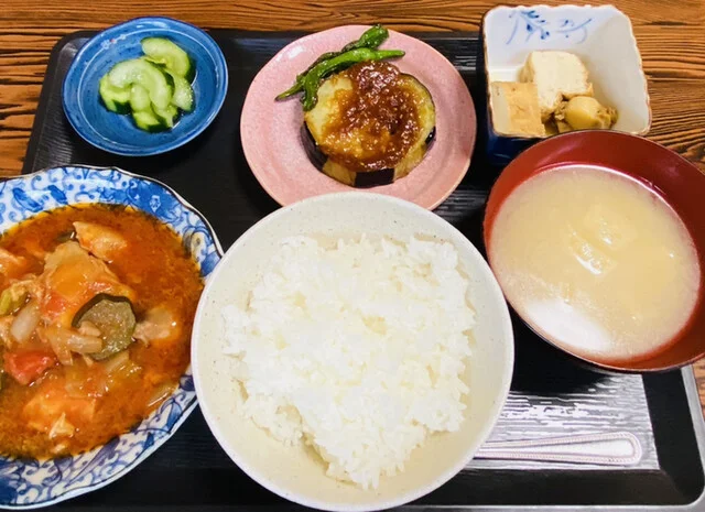 雷門 - 母恋（食堂）の写真