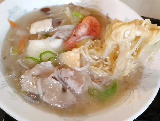 ファミリーレストラン 若鶴 - 室蘭（ファミレス）の写真