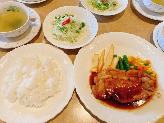 Bランチ ポーク生姜焼き