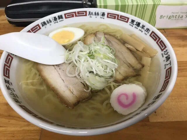 バランスのとれた優しい塩ラーメン : にしん亭の写真