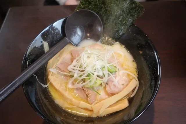 拉麺 利光 - 南小樽（ラーメン）の写真