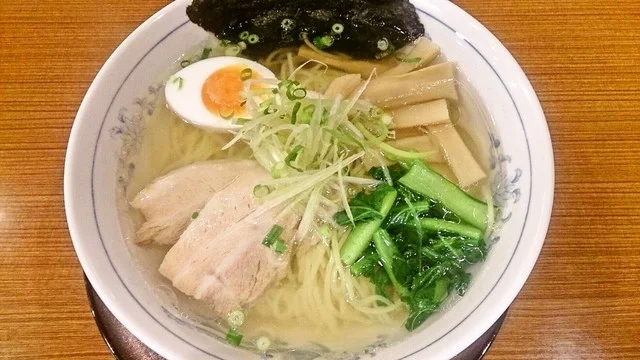 函館「いなせ」でビール : いなせの写真