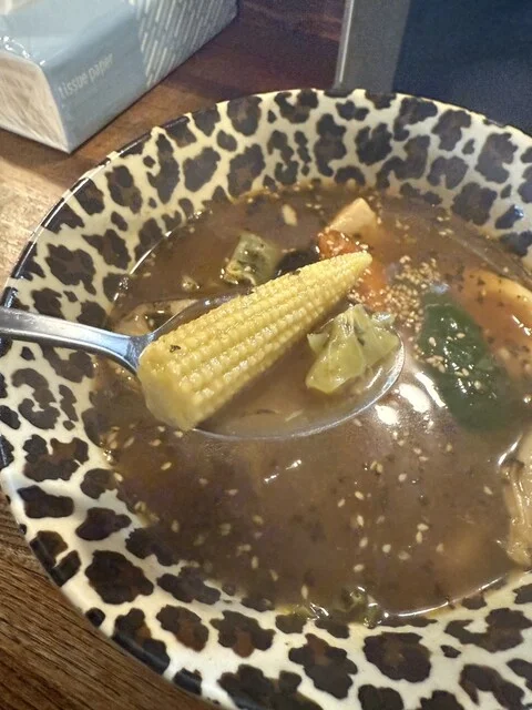 昭和レトロ空間で味わった♡心まで温まる函館スープカレー : 吉田商店の写真