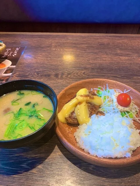 お正月にスイーツ食べれるとこない〜やっと入れたびっくりドンキーさん : びっくりドンキー 石川店の写真