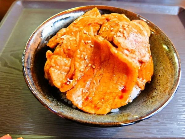 五丁目酒場 章吉（ゴチョウメサカバ ショウキチ） - 鷲別（焼肉）の写真