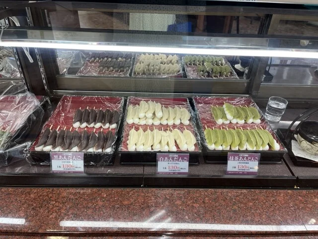 小樽新倉屋 花園本店（にいくらや） - 小樽（和菓子）の写真