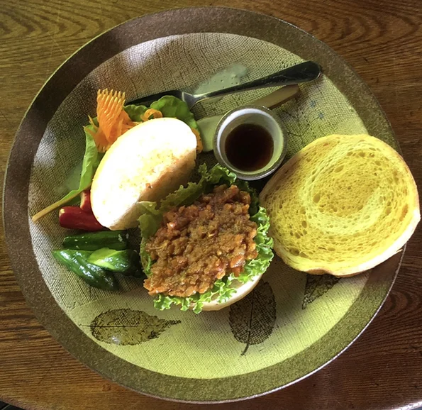 萱刈窪（kayakarikubo） - 水沢（カフェ）の写真