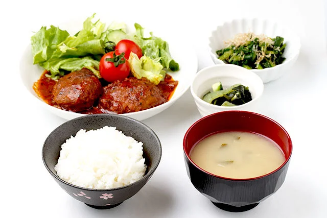 キッチングラシアス - 蛇田（食堂）の写真