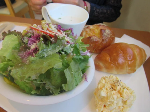 つる徳 パンカフェＪＵＪU（ジュジュ） - 南長井（カフェ）の写真