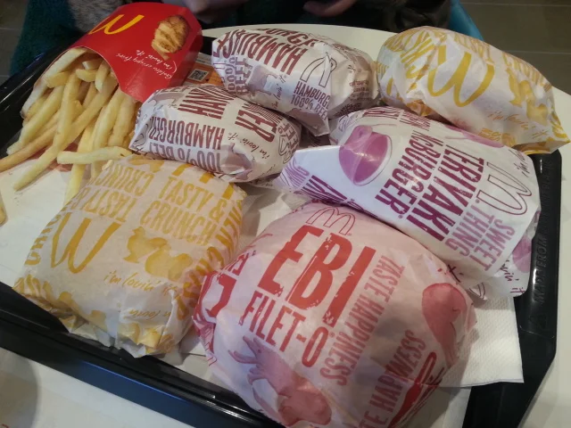 マクドナルド 盛岡西バイパス本宮店（Mcdonalds） - 仙北町（ハンバーガー）の写真