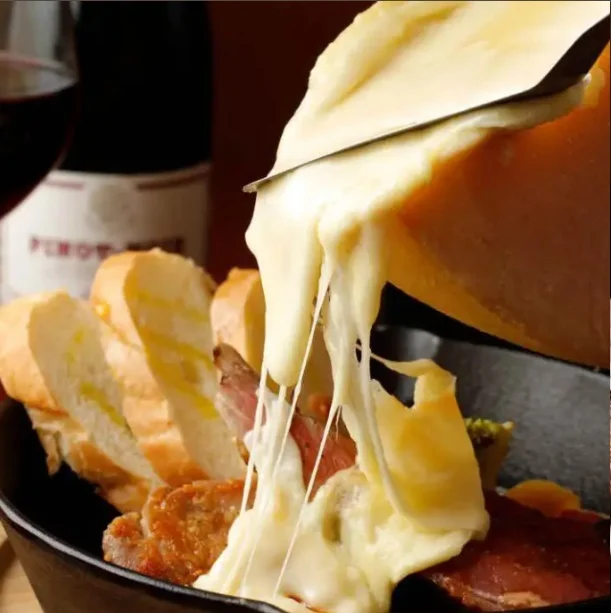 Triple Cheese 福島本店（トリプルチーズ【旧店名】豚バル Porky 福島駅前店） - 福島（居酒屋）の写真