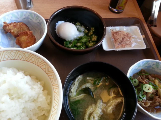 すき家 4号盛岡上田店 - 上盛岡（牛丼）の写真