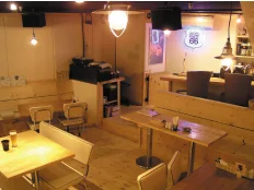 MOMO JUNK★STAR（モーモー） - 羽後牛島（パブ）の写真