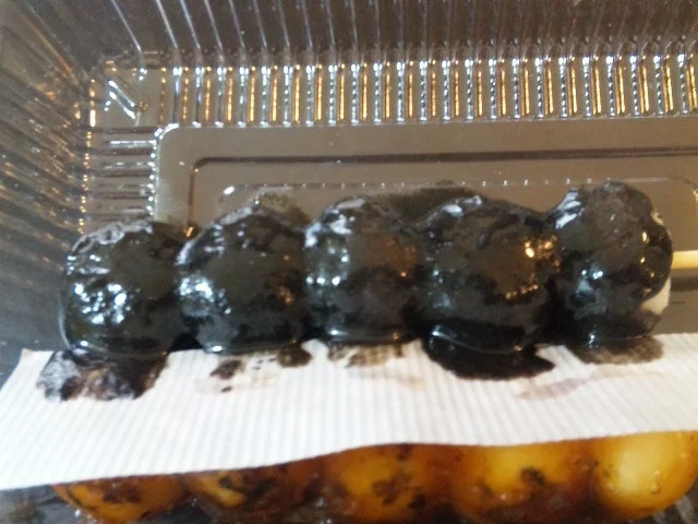 久栄堂 土日ジャンボ店（キュウエイドウ） - 大釜（和菓子）の写真