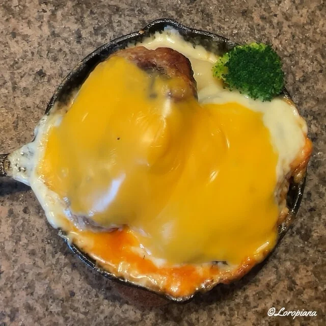 肉バルサンダー - 花巻（焼肉）の写真