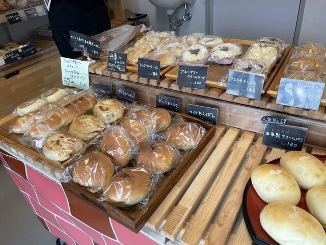 きんいろぱん屋 - 平泉（パン）の写真