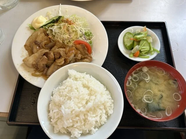 京園 - 東船岡（食堂）の写真
