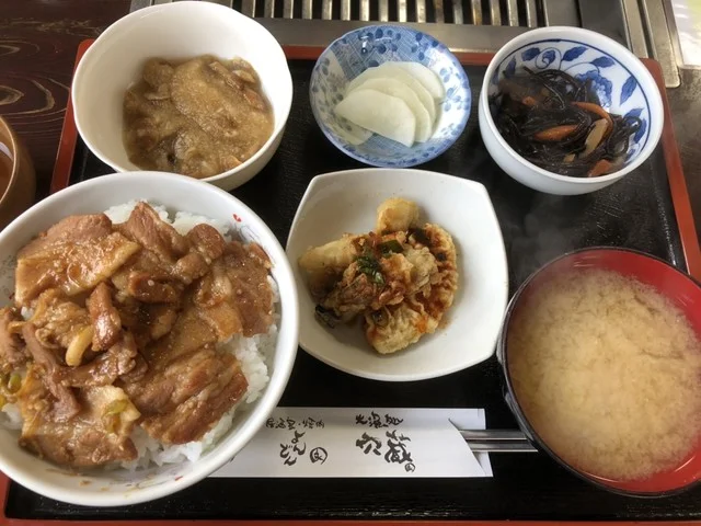 永同園 - 山口団地（焼肉）の写真