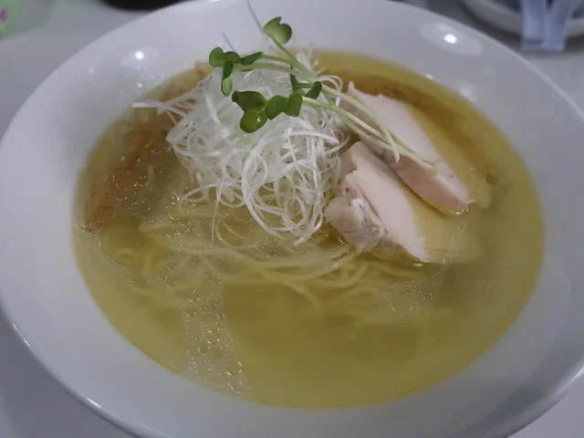 ホロホロ鳥のしんちゃんらあめん（SINCHAN） - 盛岡（ラーメン）の写真