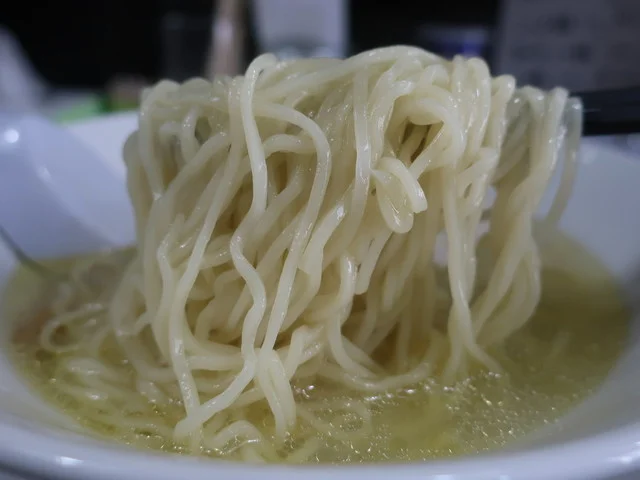 ホロホロ鳥のしんちゃんらあめん（SINCHAN） - 盛岡（ラーメン）の写真