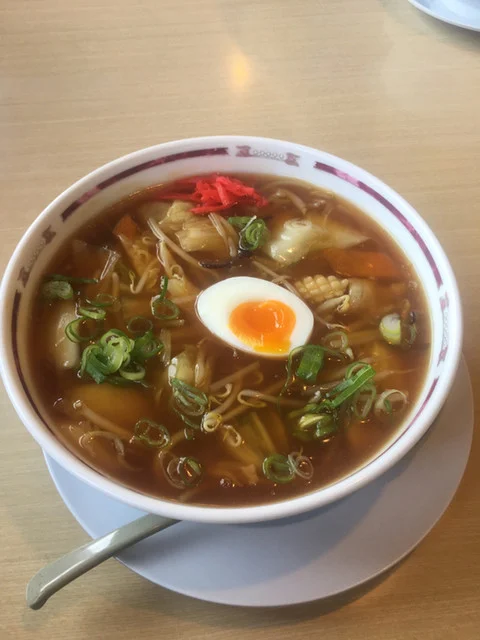 どん八 - 花巻（ラーメン）の写真