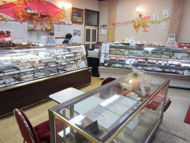 お菓子のまゆみ - 飯詰（ケーキ）の写真