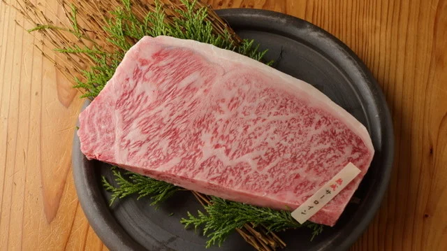 炭火焼肉 牛仁 石巻蛇田店 - 石巻あゆみ野（焼肉）の写真
