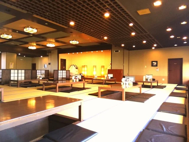 海鮮ダイニング まぐろや はなの夢 ルートイングランティア秋田 SPA RESORT店 - 秋田（居酒屋）の写真