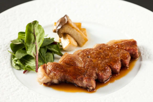 肉料理 にくたろう - 北上（ステーキ）の写真