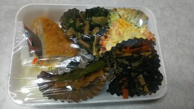 エプロン惣菜 - 象潟（弁当）の写真
