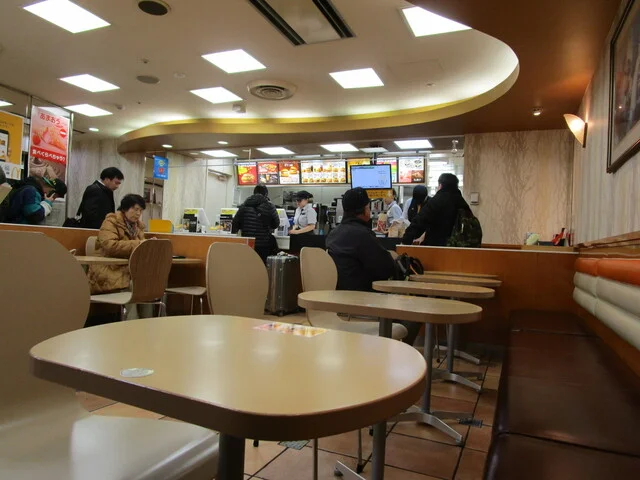 マクドナルド 盛岡フェザン店（McDonald's） - 盛岡（ハンバーガー）の写真