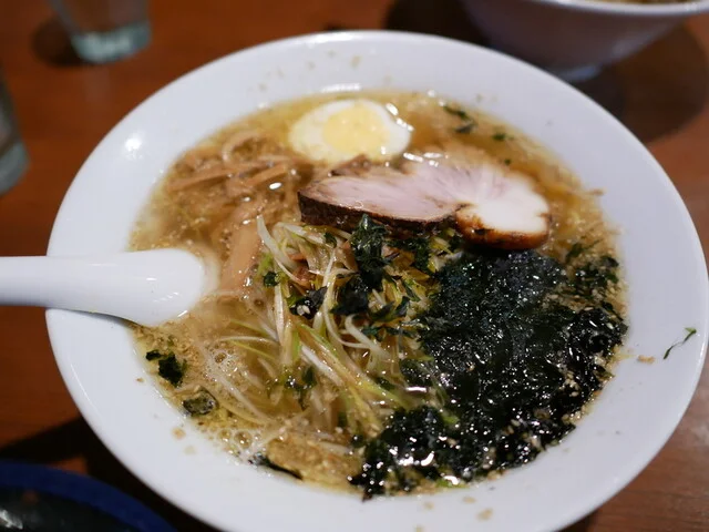 桜木屋 秋田店 - 四ツ小屋（ラーメン）の写真
