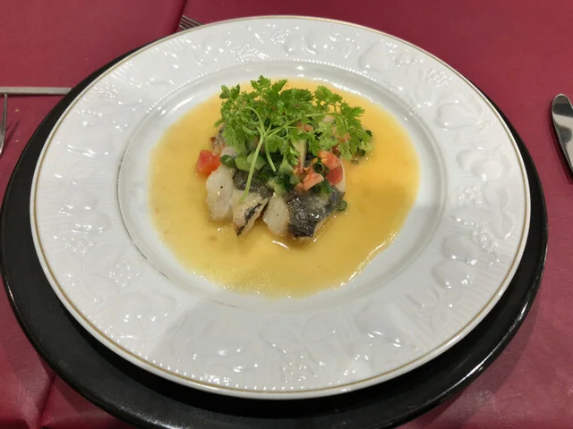 ラ カスガ（La Kasuga） - 泉外旭川（ハンバーグ）の写真