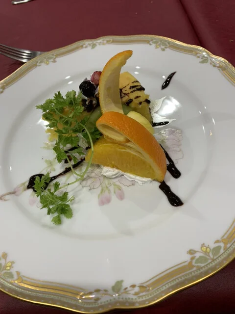 ラ カスガ（La Kasuga） - 泉外旭川（ハンバーグ）の写真