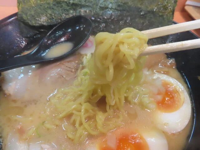 とんこつラーメンの穂月 - 磯鶏（ラーメン）の写真