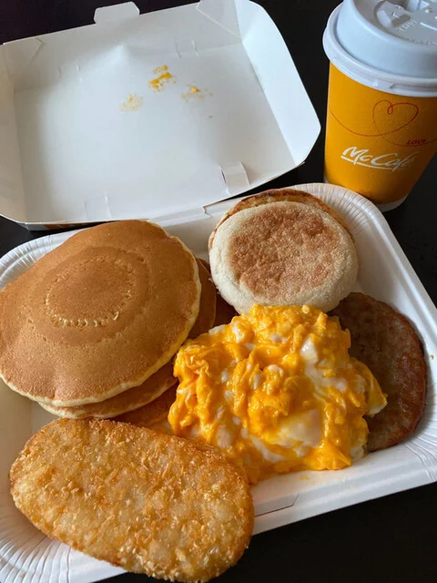 マクドナルド ２８６山形鉄砲町店 - 山形（ハンバーガー）の写真