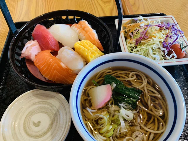 南部家敷 横手店 &ndash; 横手のファミレスで楽しむ和洋定食とカフェタイム