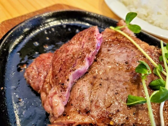 ステーキ くにお - 羽後牛島（ステーキ）の写真