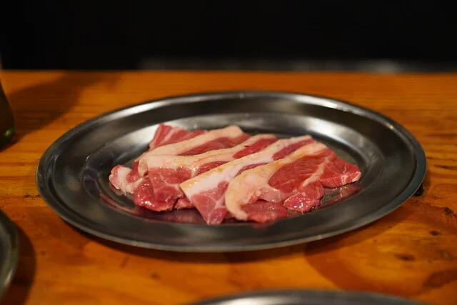 炭焼きホルモン ぴょん吉 - 横手（焼肉）の写真