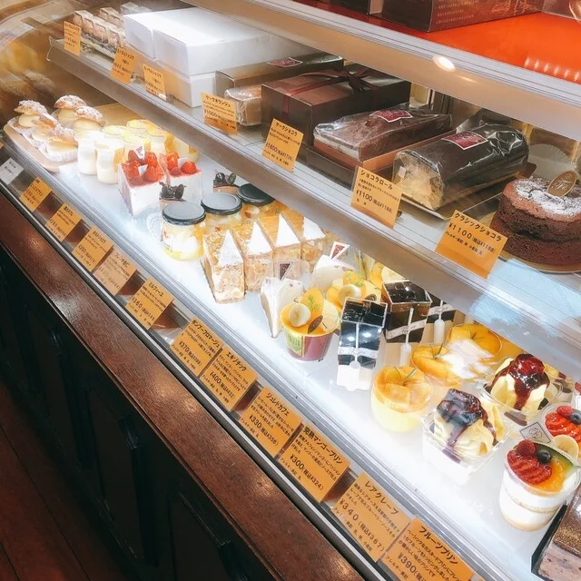 フェヴリエ - 陸前山下（ケーキ）の写真