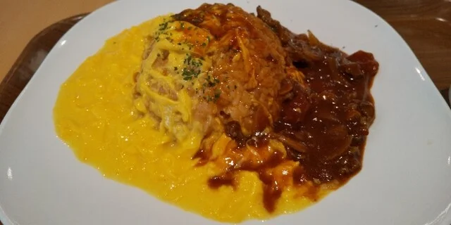 キッチンデミグラ 岩手医大病院店 - 矢幅（オムライス）の写真