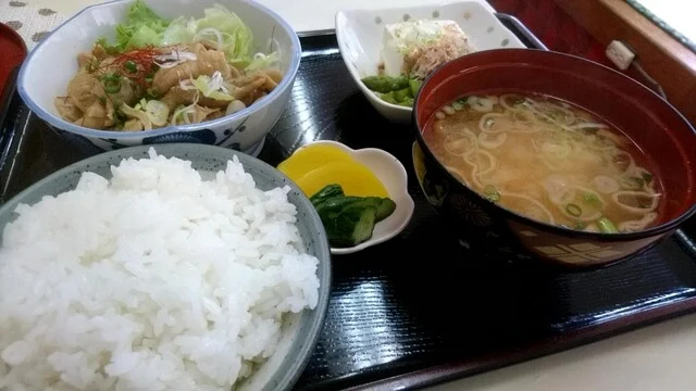 湯瀬ドライブイン - 兄畑（牛料理）の写真