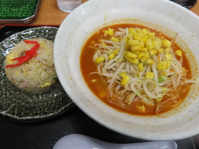 どさん娘 長町店 - 千徳（ラーメン）の写真