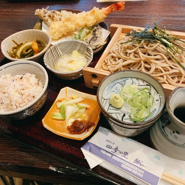 自助工房 四季の里（じじょこうぼう しきのさと） - 二戸（そば）の写真