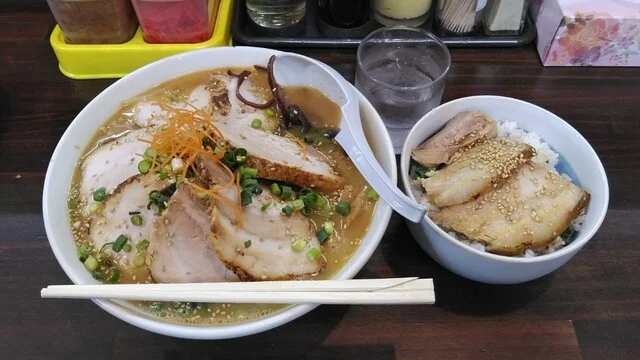 とんこつのひろ うま馬分店（【旧店名】うま馬） - 羽前千歳（ラーメン）の写真